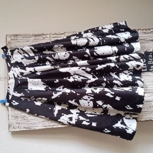 Romeo & Juliet Couture Taffeta Style Skirt